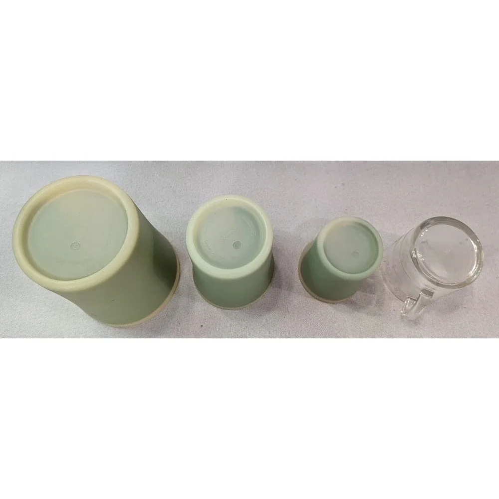 iSi Silicone Measuring Cup Set 4pc Sage Green & Glass 1 Cup Good Flexible Pour